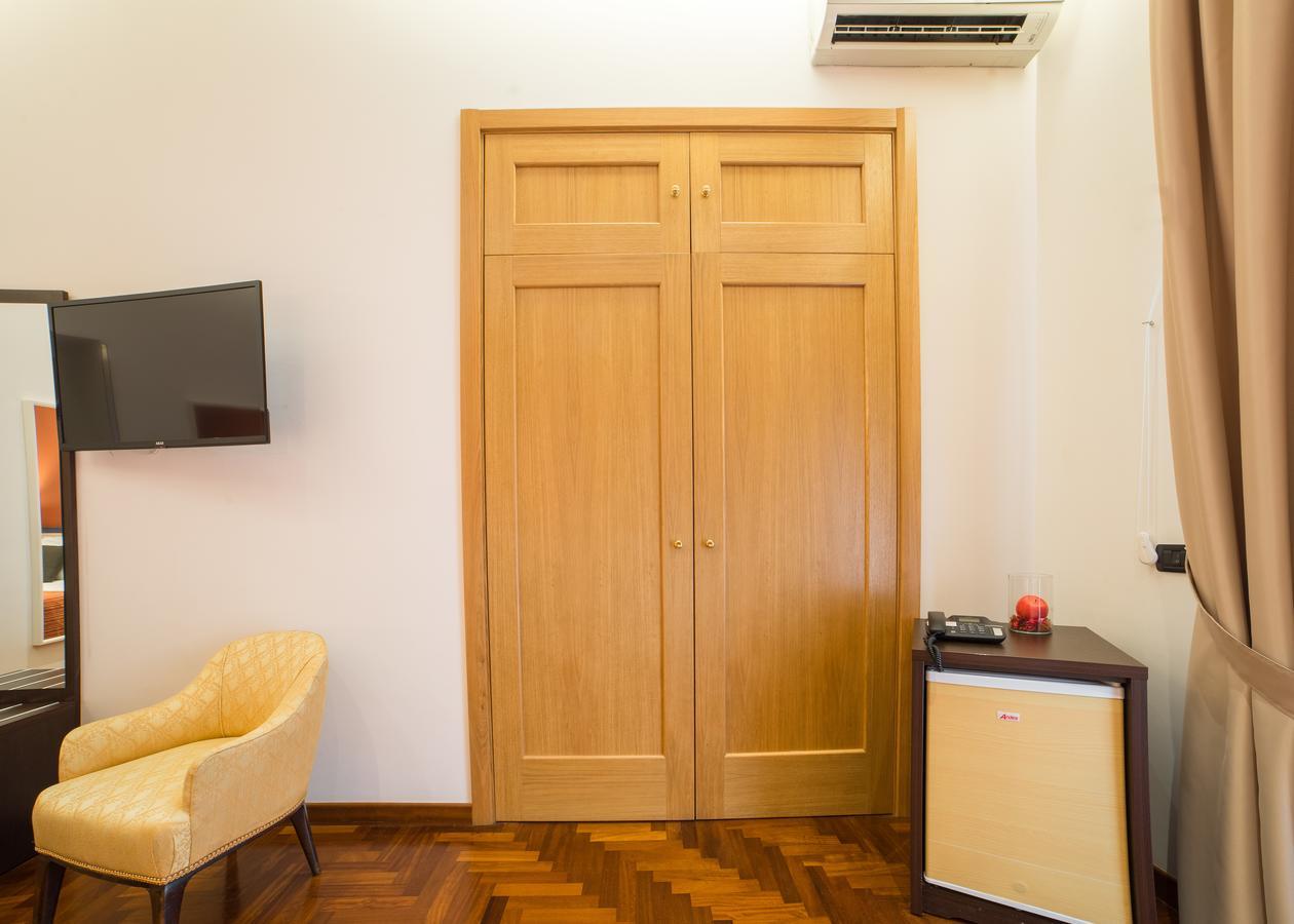 B&B Chiaia 32 Neapol Zewnętrze zdjęcie